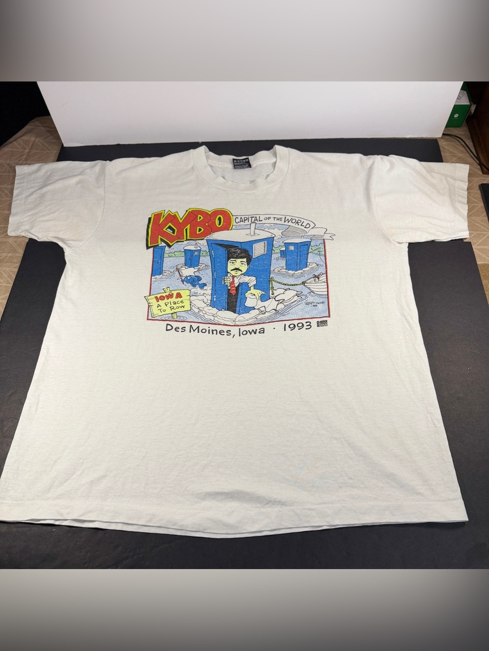 Vintage 1993 Iowa Great Flood Kybo Outhouse T Shirt XL Single Stitch Made in USA